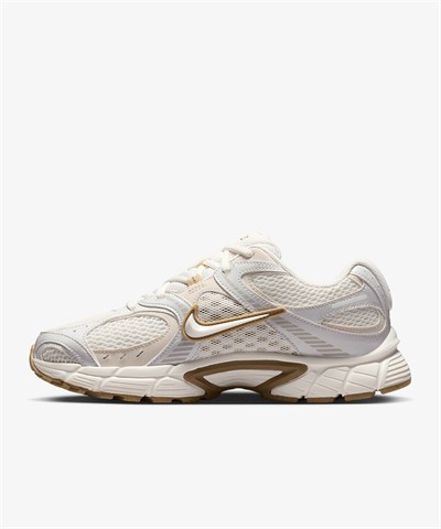Nike V5 RNR Kadın Spor Ayakkabı HQ7901