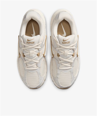 Nike V5 RNR Kadın Spor Ayakkabı HQ7901