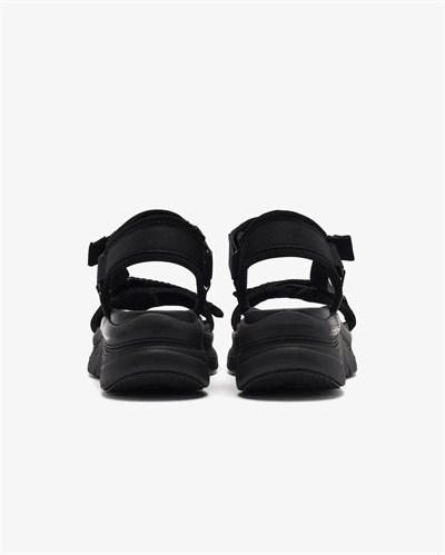 SKECHERS DLUX WALKER - PRETTY FİELD KADIN SANDALET 119822