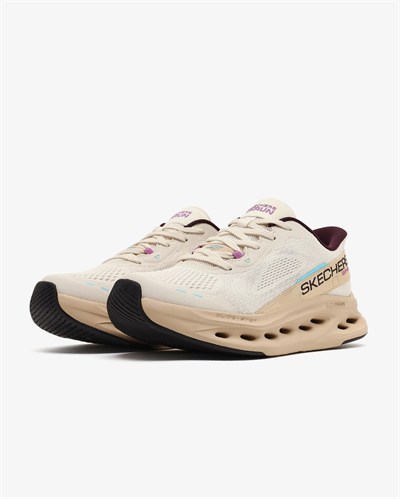 SKECHERS MAX CUSHIONING GLIDE - STEP KADIN KOŞU AYAKKABISI 129400