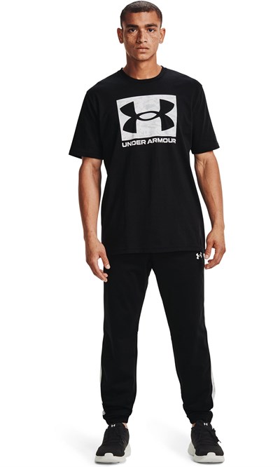 UA ABC CAMO BOXED LOGO SS ERKEK TİŞÖRT 1361673