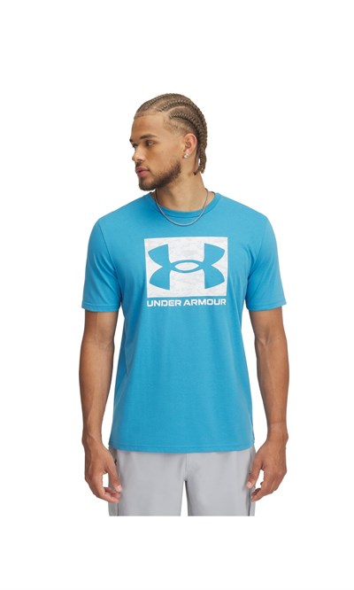 UA ABC CAMO BOXED LOGO SS ERKEK TİŞÖRT 1361673