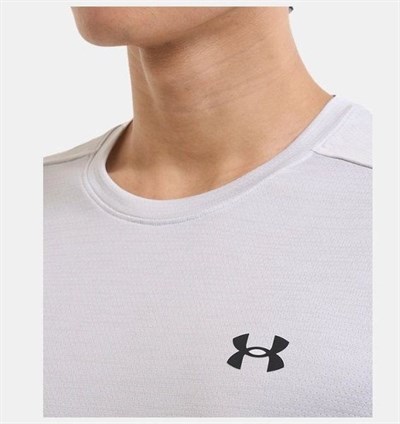 UA TECH VENT SS ERKEK TİŞÖRT 1376791