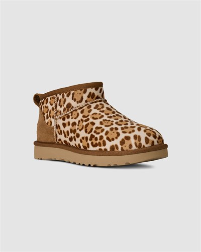 UGG CLASSIC ULTRA MINI PLAINS KADIN BOT 1178110