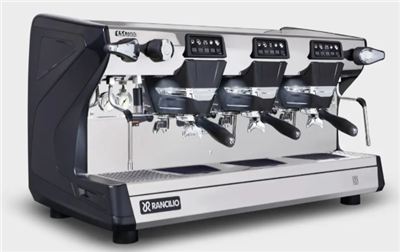 Rancilio Classe 5 USB Espresso Kahve Makinesi, 3 Gruplu, Siyah