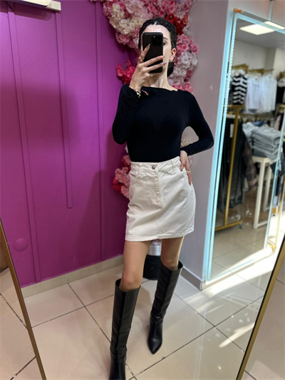 Beyaz Denim Etek