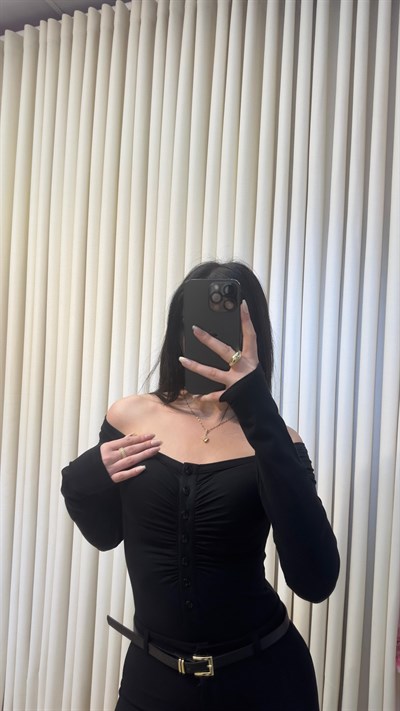 DİLVİN DÜĞME DETAYLI MADONNA BODYSUIT - SİYAH