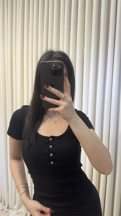 Düğme detaylı Geniş Yaka Siyah Crop