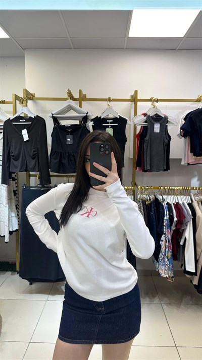 Marka muadili uzun kollu t-shirt