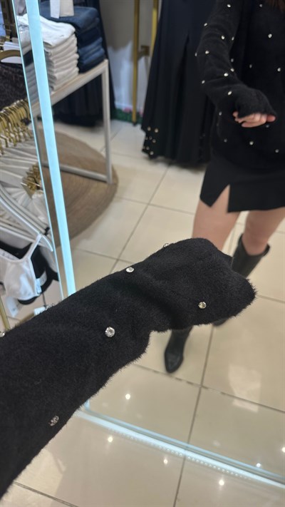Siyah renk taşlı yumoş premium triko