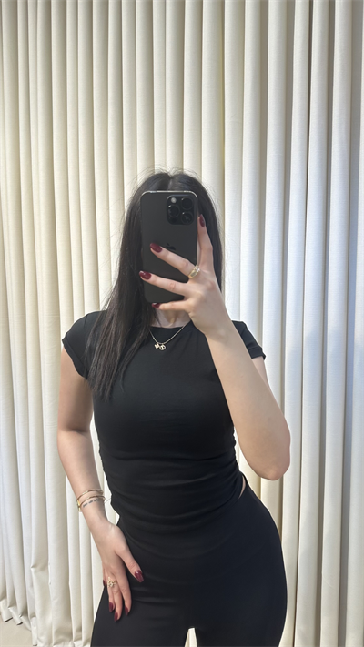 Yanı Büzgülü Siyah Crop