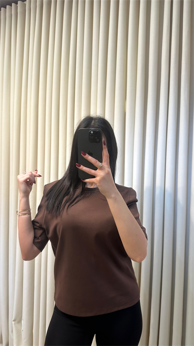 Omuz Vatkalı Acıkahve Premium Tshirt
