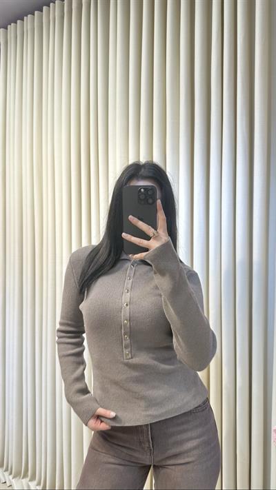Vizon Kahve Polo Yaka Çıtçıtlı Triko Bluz