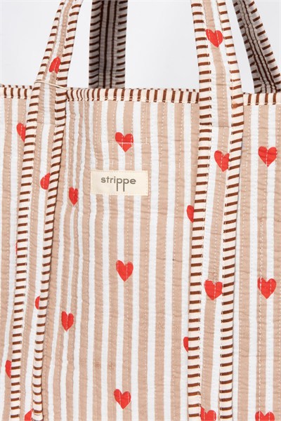 LOVE BOMBING - Kalp Desenli Bej Pamuklu Kumaş Günlük Omuz Çantası  - Tote Bag