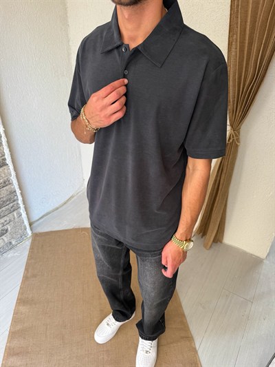 Fırçalı Polo Yaka Siyah Tişört