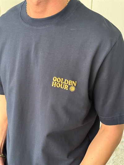 Golden Hour Nakışlı Lacivert Tişört