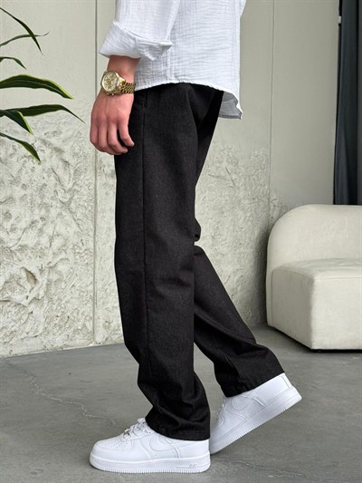 Straight Fit Siyah Pantolon 