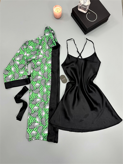 Lariss Saten Set