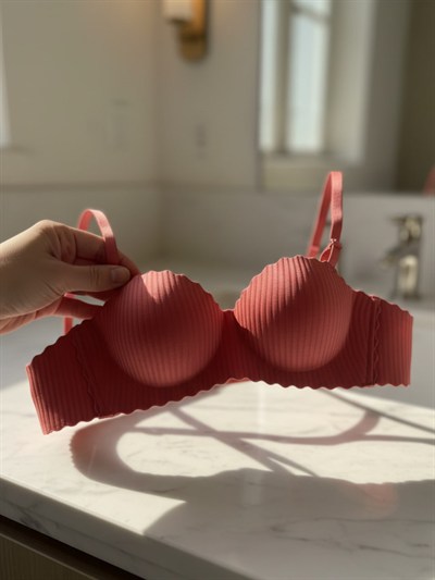 Mercan Kırmızısı Lazer Kesim Dikişsiz Push Up Sütyen