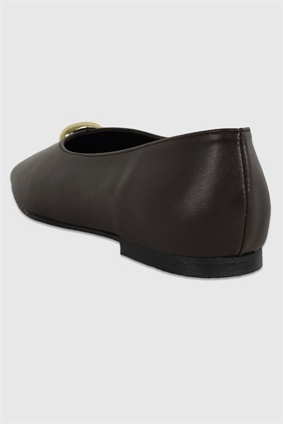 Kahve Mat Taş Detay Küt Burun Kadın Babet