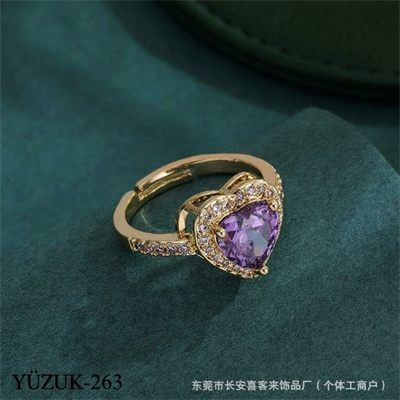 VİP Yüzük Gold Eflatun (Ayarlanabilir)