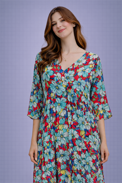 Çiçek Desenli V Yaka Elbise