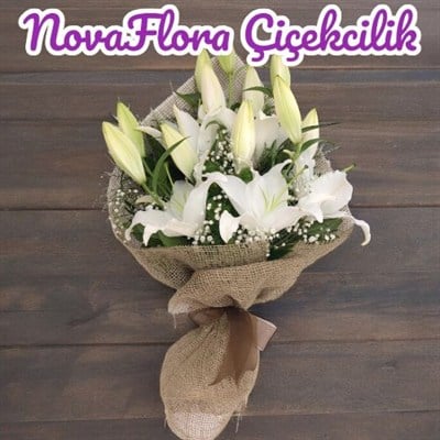 Beyaz Lilyum Buketi 