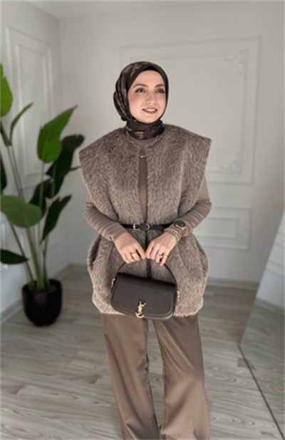 Tay Tüyü Yelek