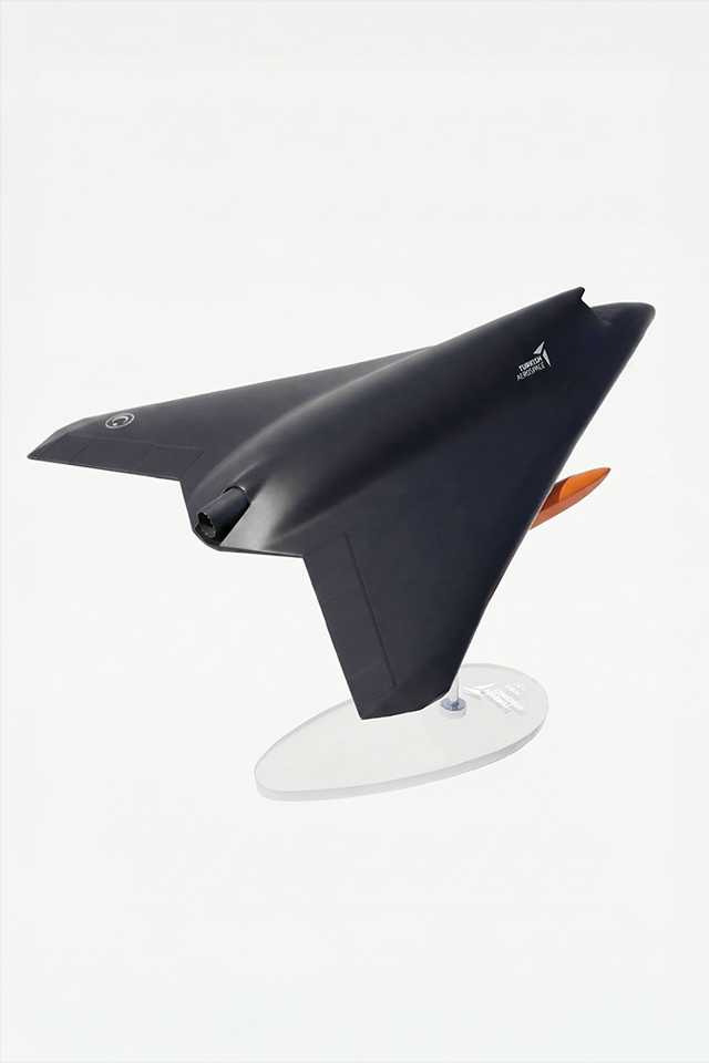 TUSAŞ ANKA III 1/32 ÖLÇEKLİ MAKET