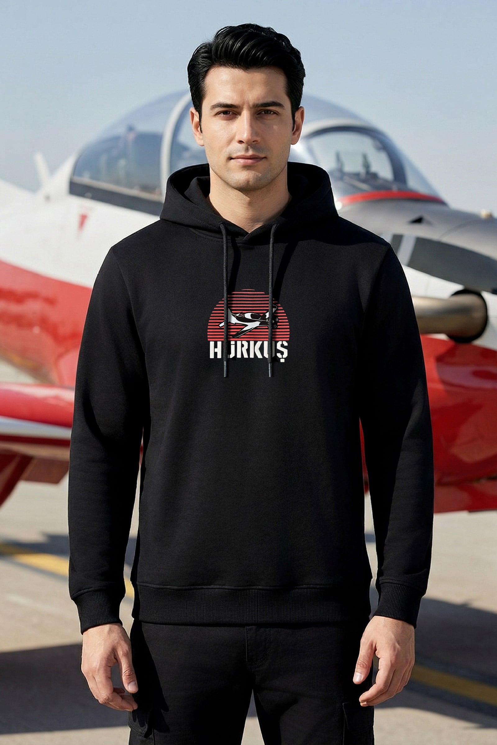 TUSAŞ HÜRKUŞ SUJE KAPÜŞONLU SİYAH SWEATSHIRT