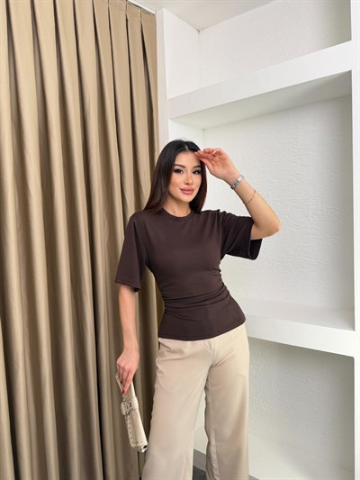 Arka Bağcıklı Belden Oturtmalı Tişört Kahve