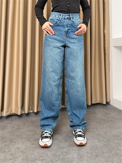 Arkası Tokalı Dizi Pensli Baggy Jean Açık Mavi