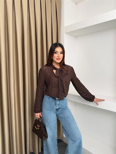 Bağlama Detaylı Dantel Bluz Kahve
