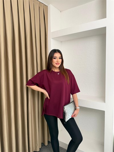 Bisiklet Yaka Yanı Yırtmaçlı Modal Kumaş Basic Tshirt Bordo