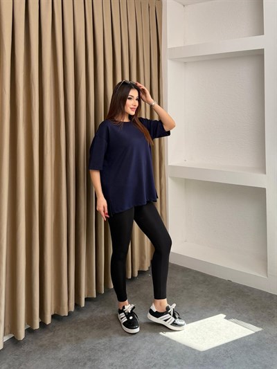 Bisiklet Yaka Yanı Yırtmaçlı Modal Kumaş Basic Tshirt Lacivert