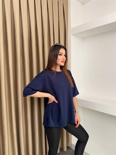 Bisiklet Yaka Yanı Yırtmaçlı Modal Kumaş Basic Tshirt Lacivert