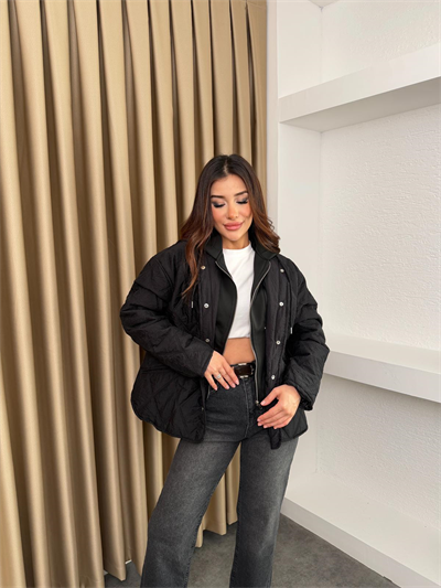 Çıkarılabilir Kapüşonlu Kapitone Ceket Siyah