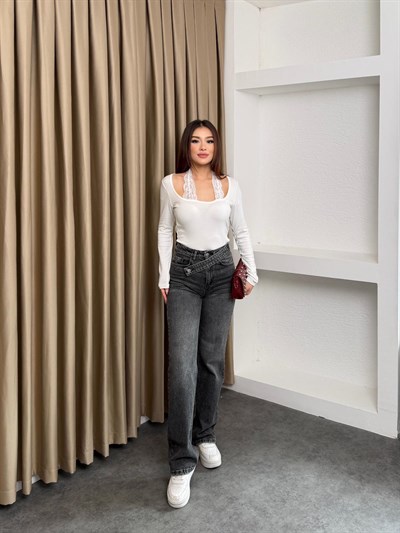 Dantel Boyundan Geçmeli Bluz Beyaz