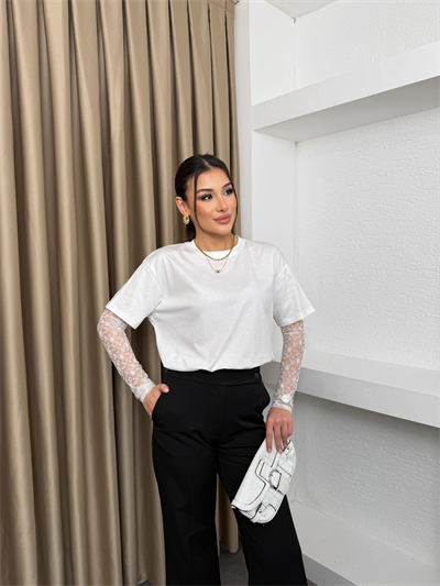 Dantel Kollu Tişört Beyaz