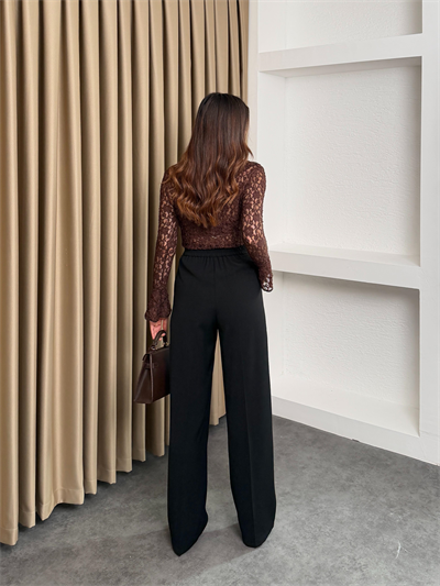 Gold Düğmeli Pile Detaylı Yüksek Bel Palazzo Pantolon Siyah