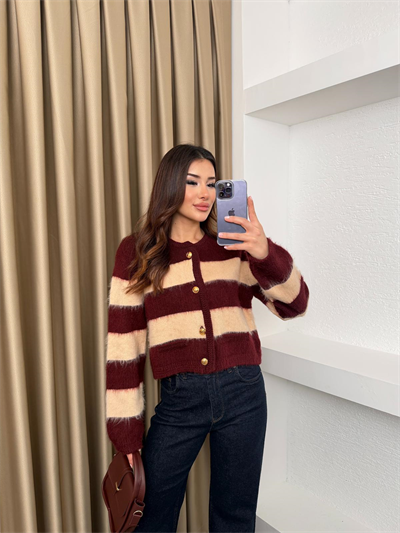 İki Renkli Şeritli Gold Düğmeli Bordo Hırka