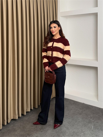 İki Renkli Şeritli Gold Düğmeli Bordo Hırka