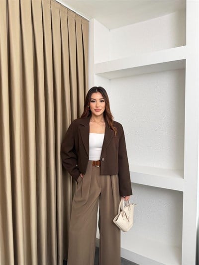 Lamineli Crop Ceket Kahve