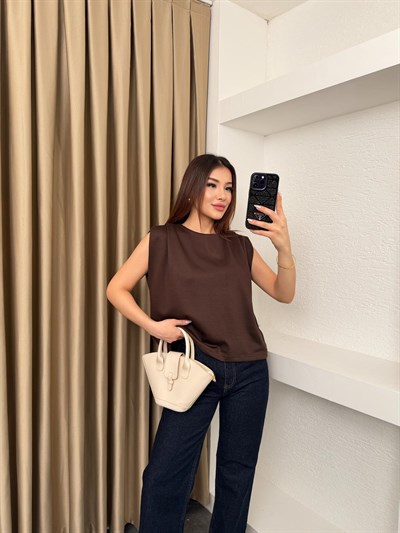 Omuz Vatkalı Modal Kumaş Tişört Kahve