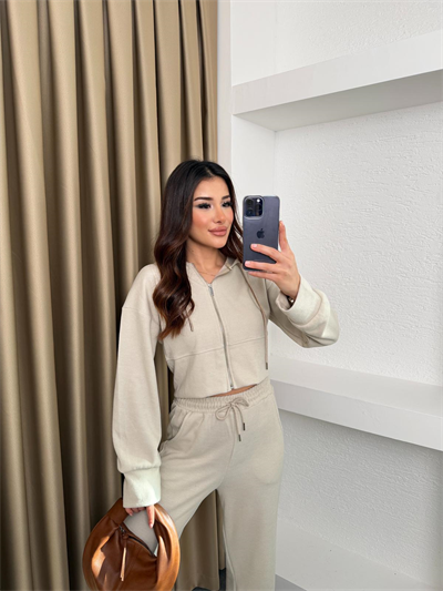 Selanik Kumaş Fermuarlı Kapüşonlu Hırkalı Pantolonlu İkili Takım Krem