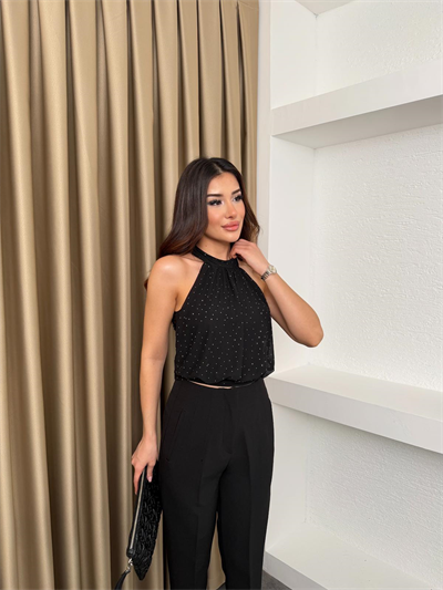 Taş Detaylı Halter Yaka Bluz Siyah
