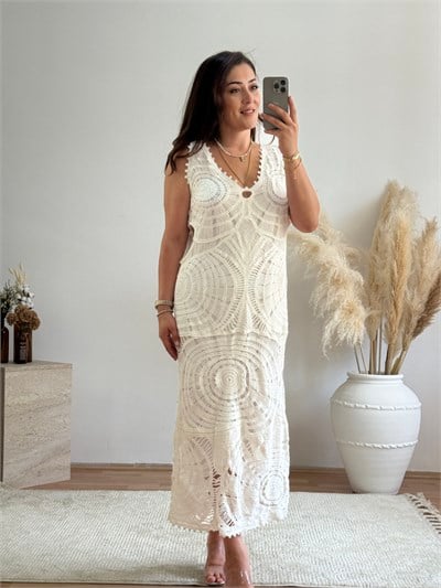 Ajurlu Örgü Detaylı Maxi Elbise – Beyaz