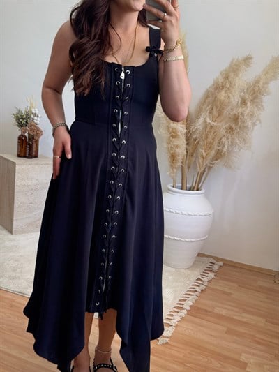 Bağcık Detaylı Asimetrik Midi Elbise – Siyah