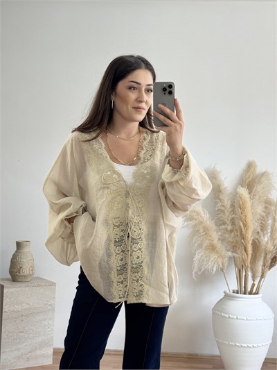 Dantel Detaylı Bağlamalı Kimono – Taş