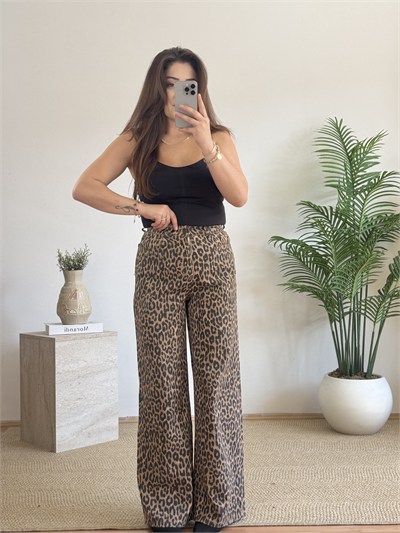 Leopar Desenli Geniş Paça Pantolon